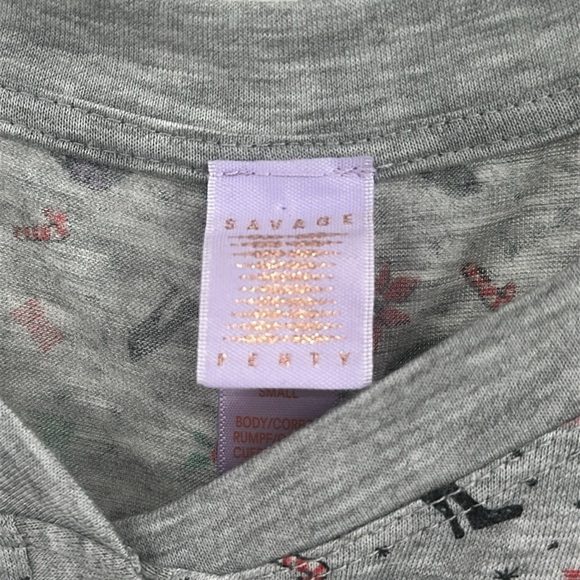 Savage X Fenty One Piece Pajama Set in Gray with Fun Print Size Small - Picture 3 of 8